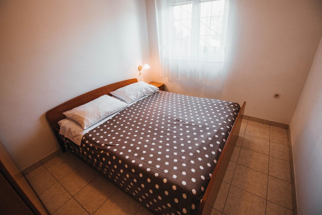 Apartments Visnjic Žaborić Eksteriør billede