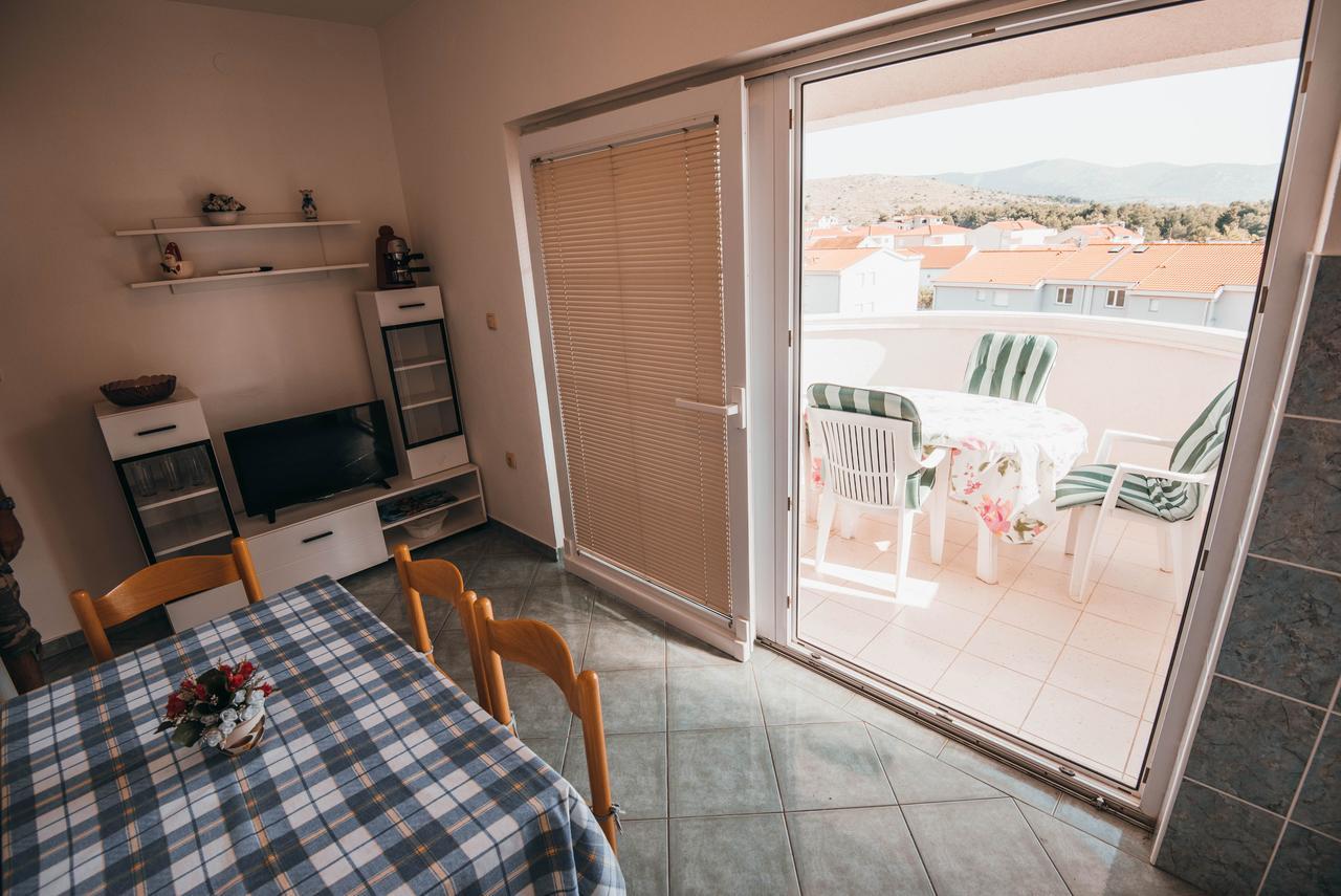 Apartments Visnjic Žaborić Eksteriør billede