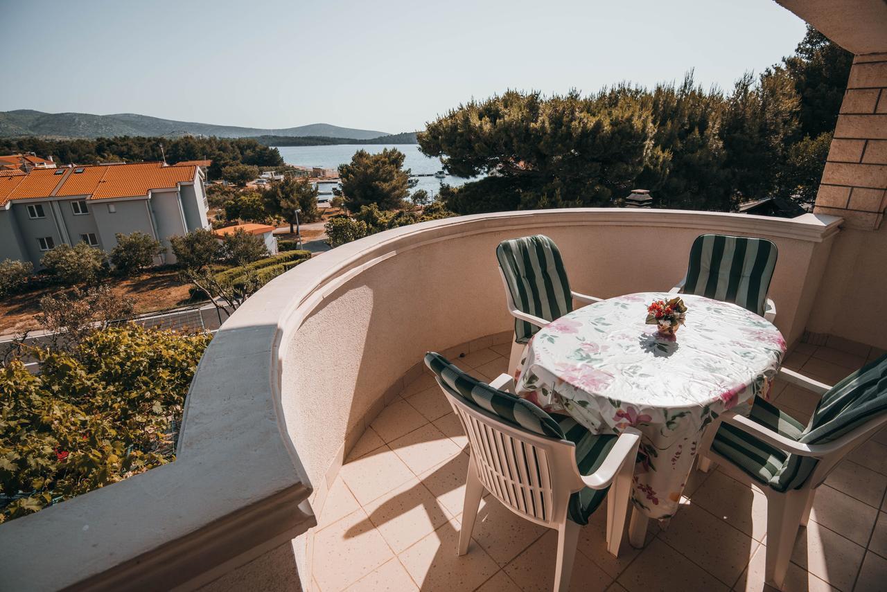 Apartments Visnjic Žaborić Eksteriør billede