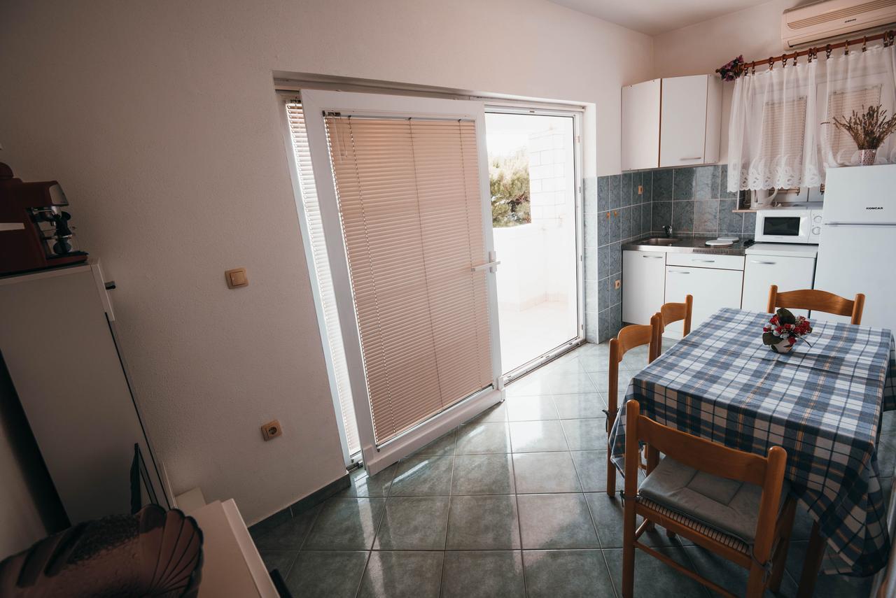 Apartments Visnjic Žaborić Eksteriør billede